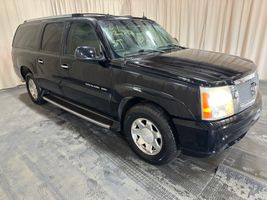 2003 Cadillac Escalade ESV