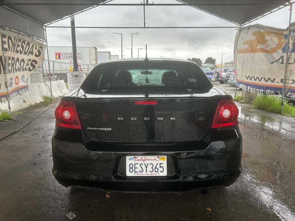 2013 Dodge Avenger 6