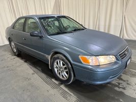 2000 Toyota Camry