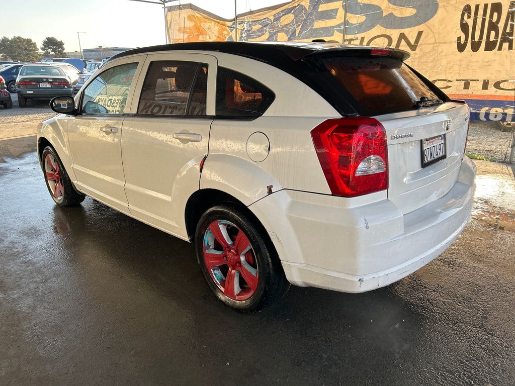 2010 Dodge Caliber 2