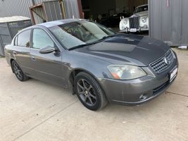 2005 NISSAN Altima