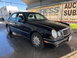 1998 Mercedes-Benz E-Class