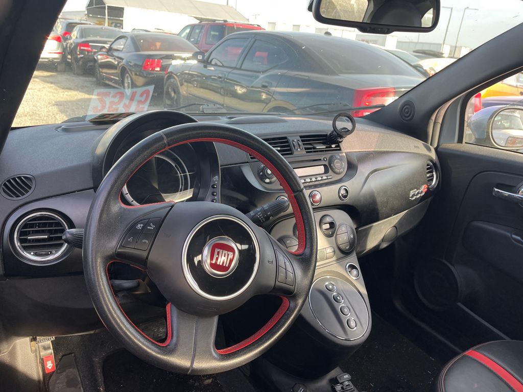 2015 FIAT 500 10