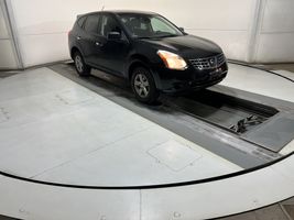 2010 NISSAN Rogue