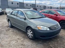 2004 Toyota COROLLA