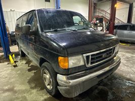 2006 Ford E150 Vans