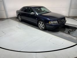 2002 Audi S8