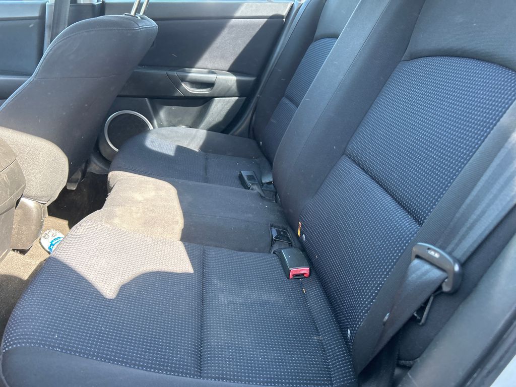2006 Mazda MAZDA3 8