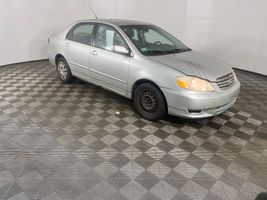 2004 Toyota COROLLA