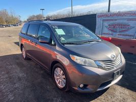 2011 Toyota Sienna