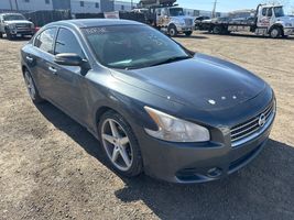 2011 NISSAN MAXIMA