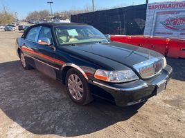 2007 Lincoln Town Car