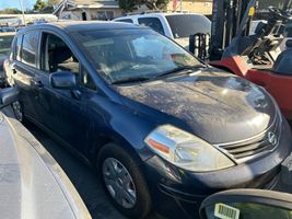 2012 NISSAN Versa