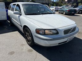 2004 Volvo V70