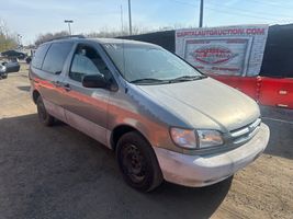 1999 Toyota Sienna