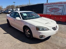 2004 Pontiac GRAND-PRIX