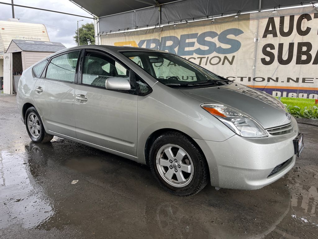 2004 Toyota Prius 0
