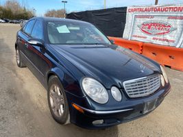 2003 Chrysler E CLASS