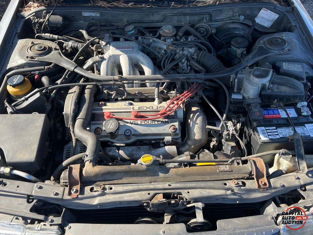 1991 Lexus ES 250 9
