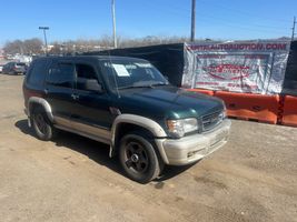 1999 Isuzu Trooper