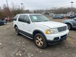 2004 Ford Explorer