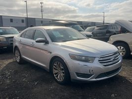 2013 Ford Taurus