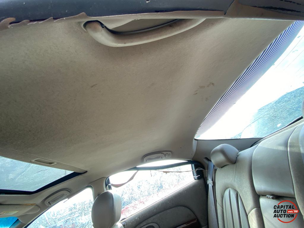 2001 Chrysler 300M 13