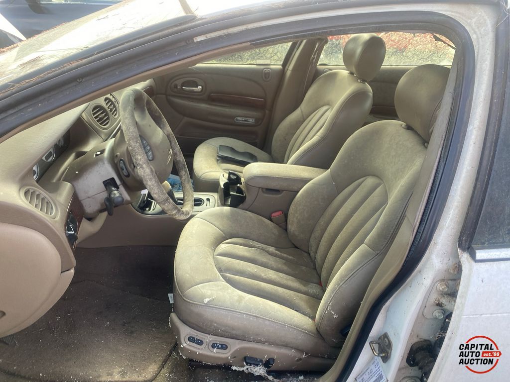 2001 Chrysler 300M 7