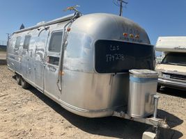 1972 AIRSTREAM TRAVEL TRAILER