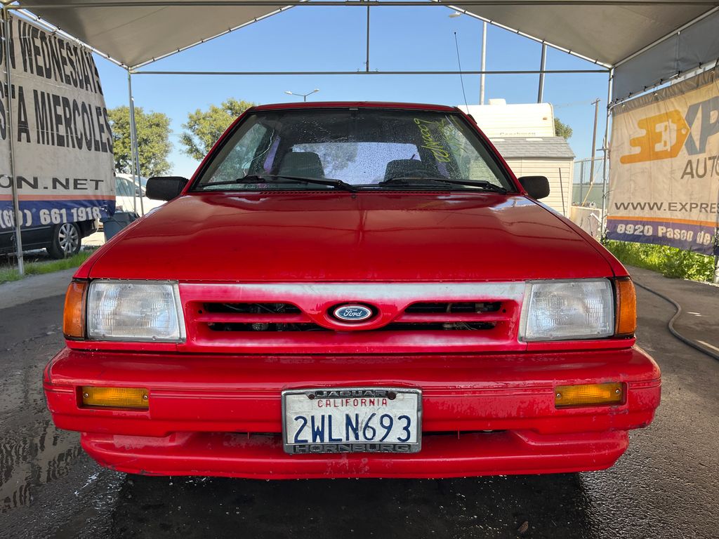 1991 Ford Festiva 5