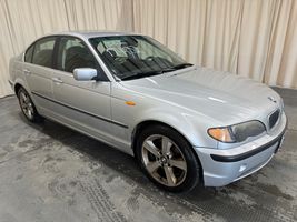 2004 BMW 3 Series