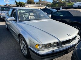 2001 BMW 7 Series