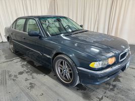 2001 BMW 7 Series