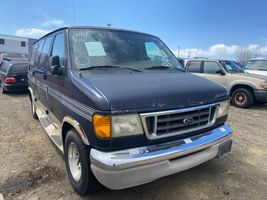 2003 Ford E150 Vans