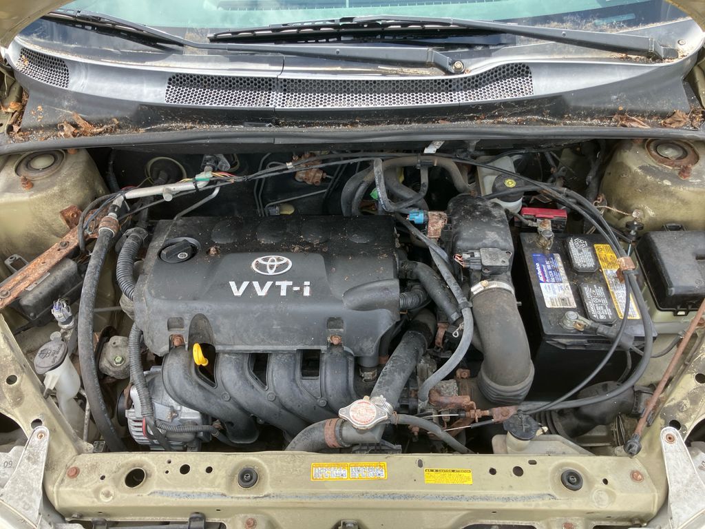 2002 TOYOTA ECHO 9