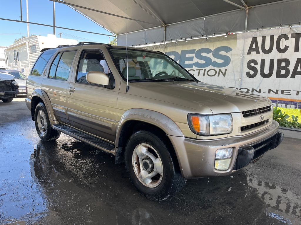 1997 Infiniti QX4 0