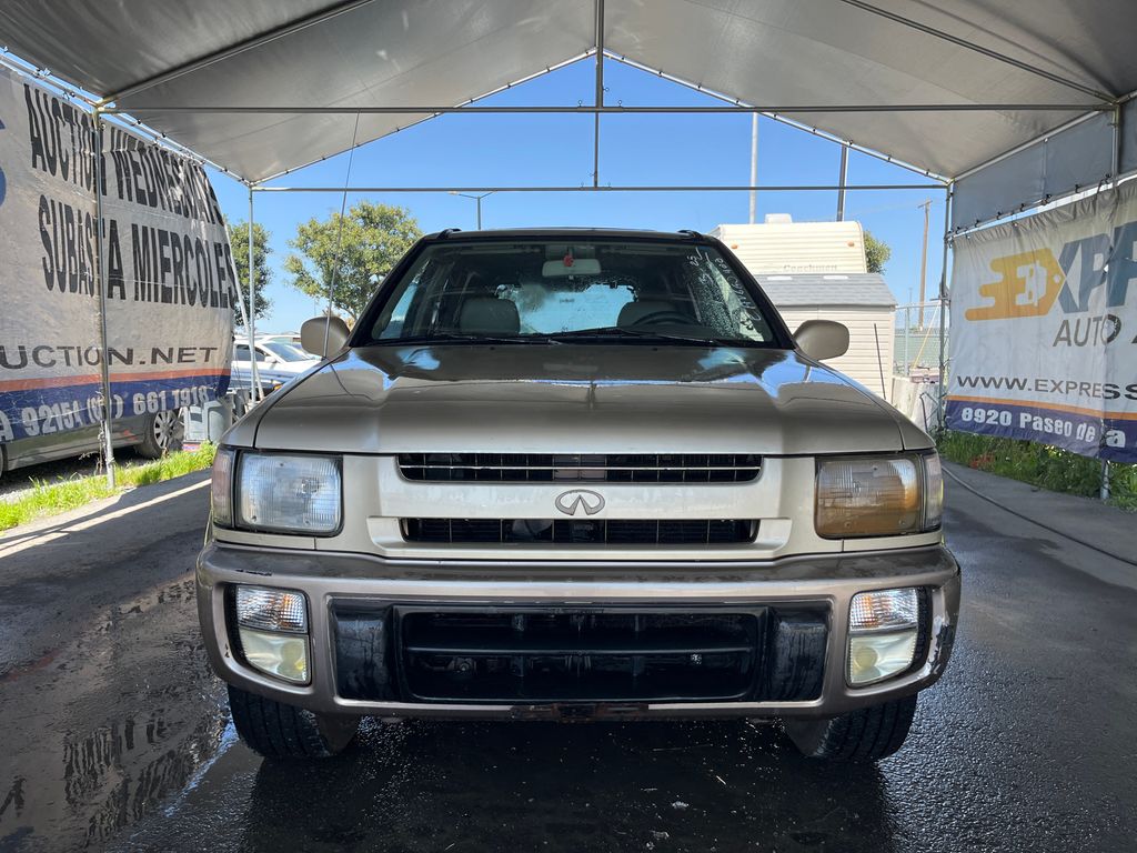 1997 Infiniti QX4 5