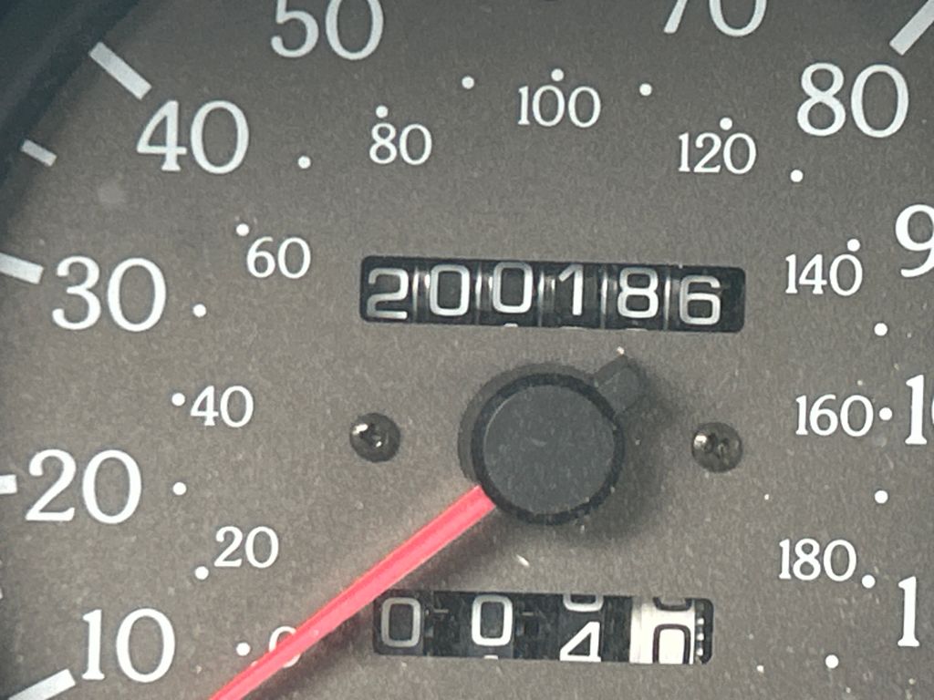 1997 Infiniti QX4 11