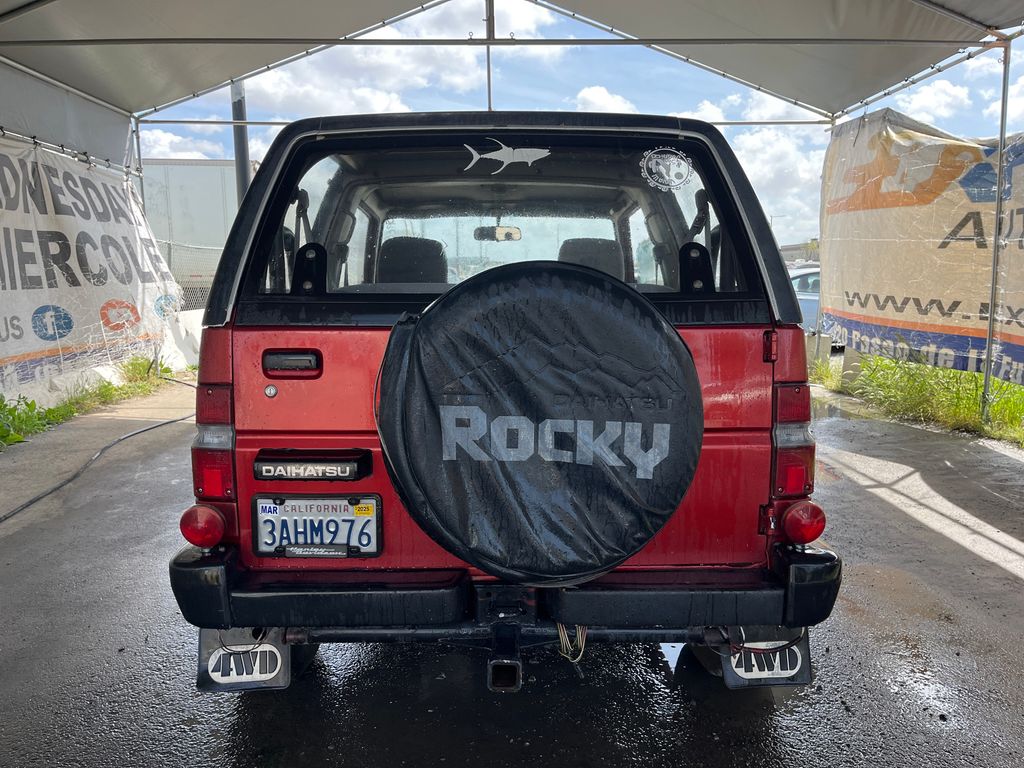 1990 Daihatsu ROCKY 6