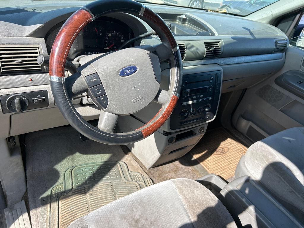 2004 Ford Freestar Vans 10