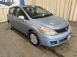 2011 NISSAN Versa