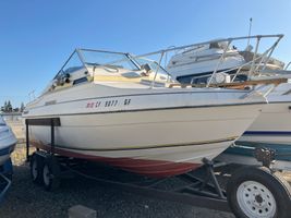 1977 bayliner 2250 SKAGIT