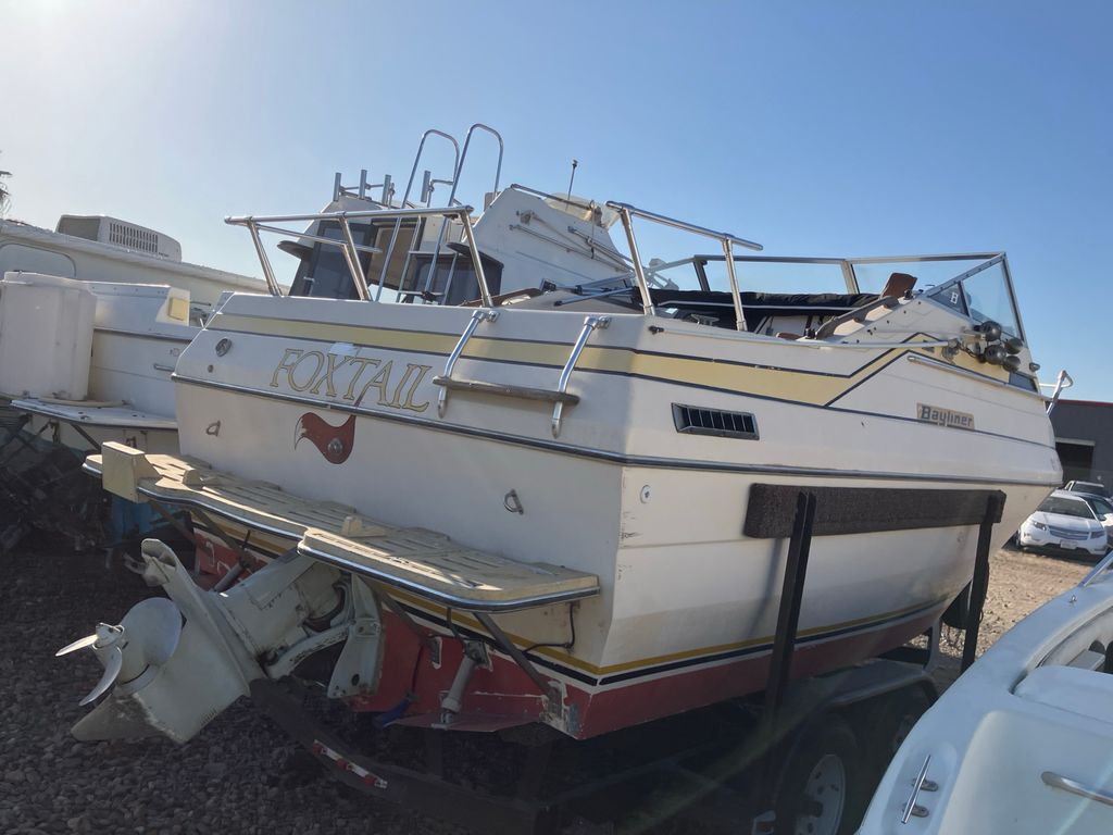 1978 bayliner 2250 SKAGIT 3