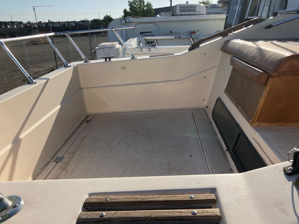 1978 bayliner 2250 SKAGIT 7