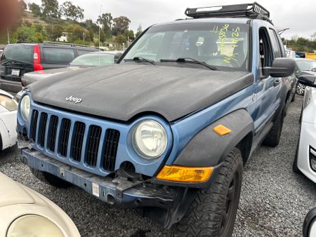 2005 JEEP Liberty