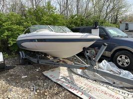 1998 GLASTRON BOW RIDER/ FISH AND SKI