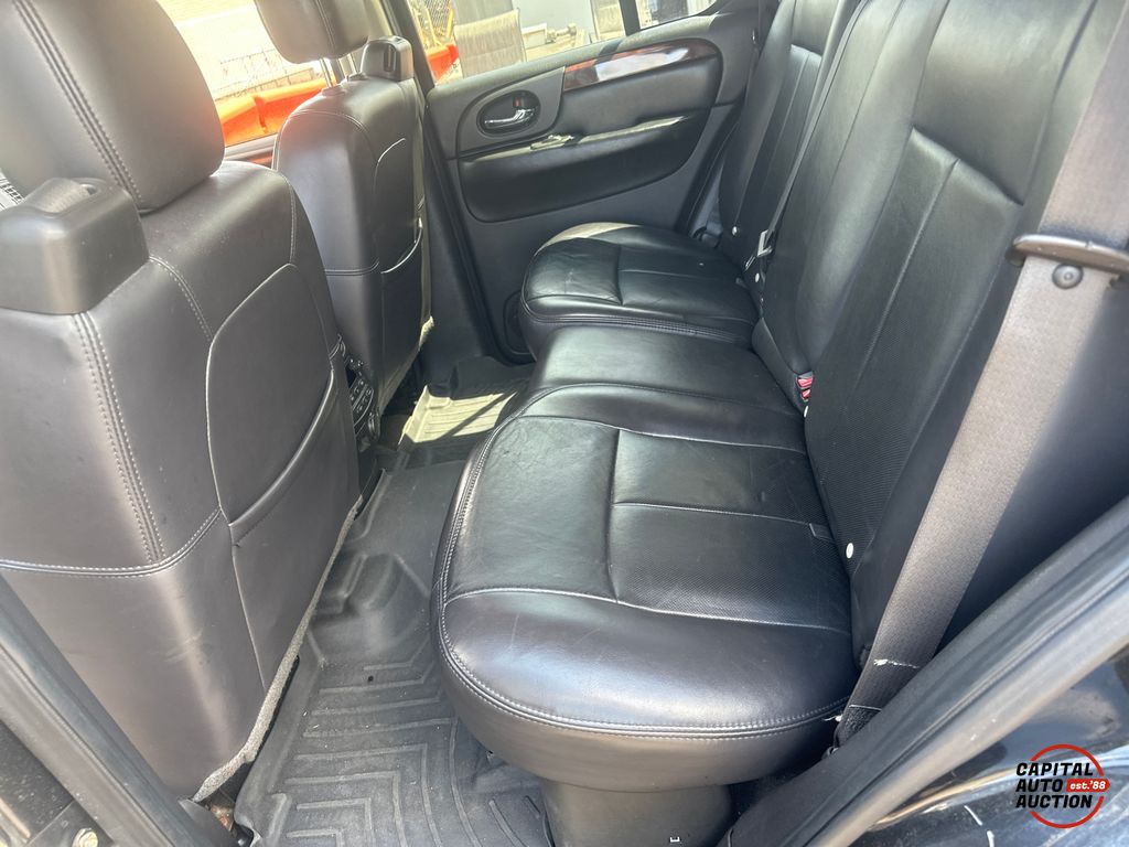 2008 Saab 9-7X 8
