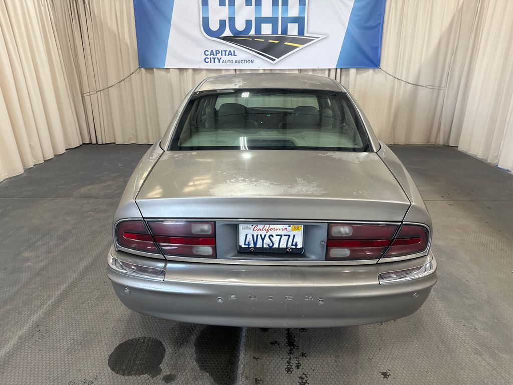 2002 Buick Park Avenue 6