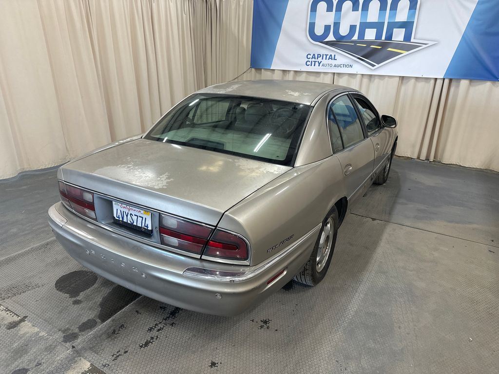 2002 Buick Park Avenue 3