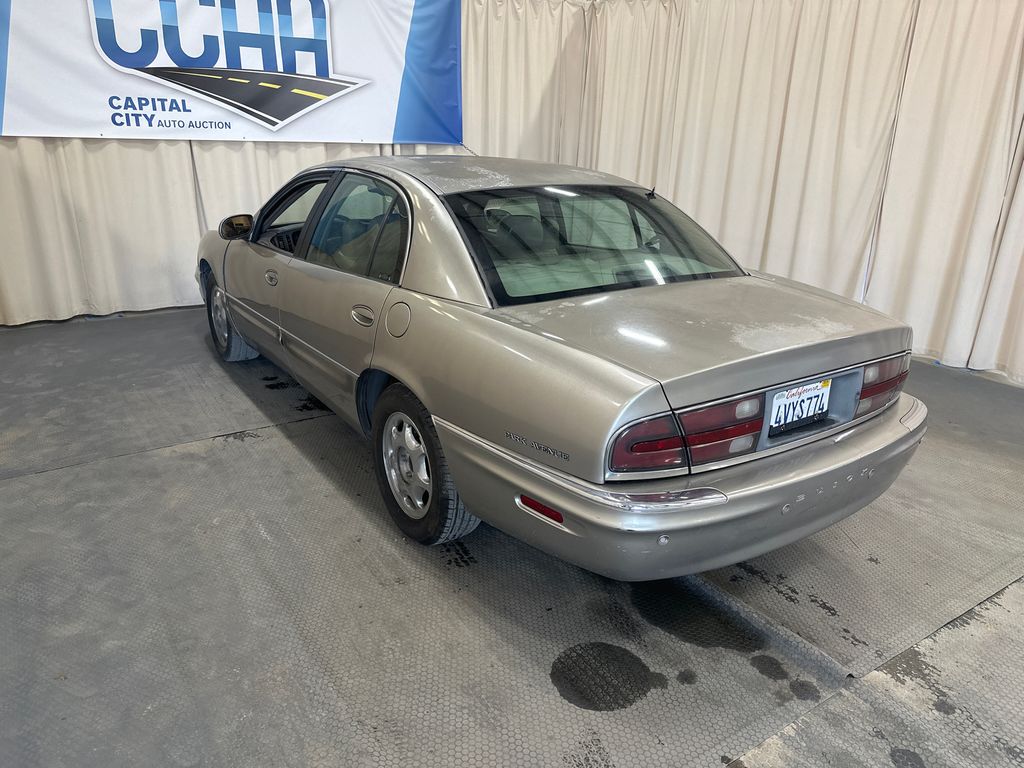 2002 Buick Park Avenue 2